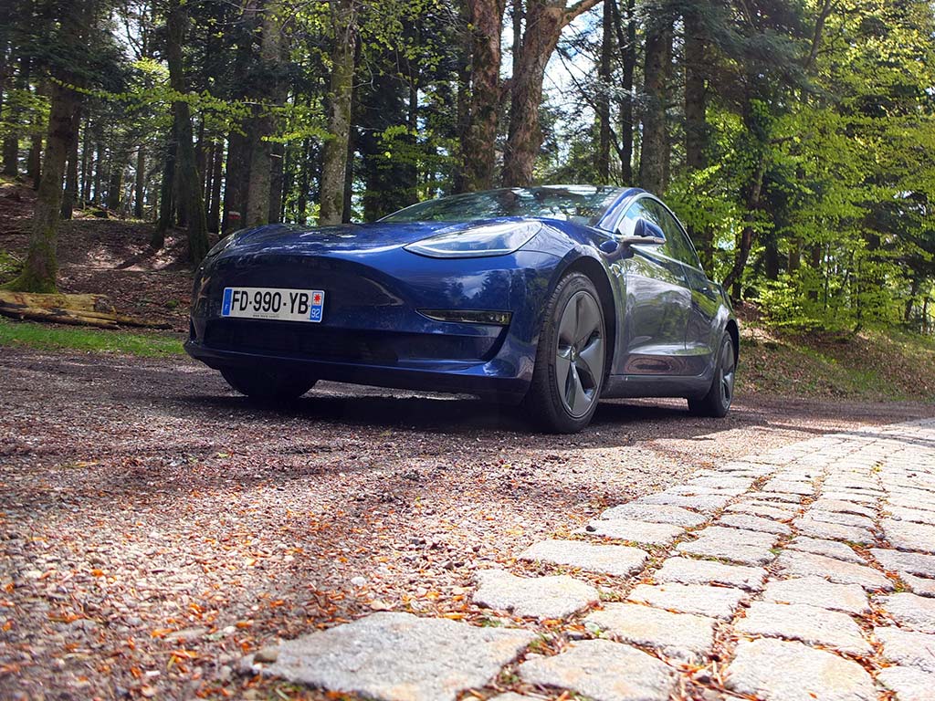 Essai de la Tesla Model 3 Grande Autonomie