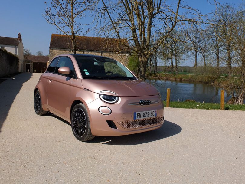 Fiat 500e électrique - Berline Rose Gold
